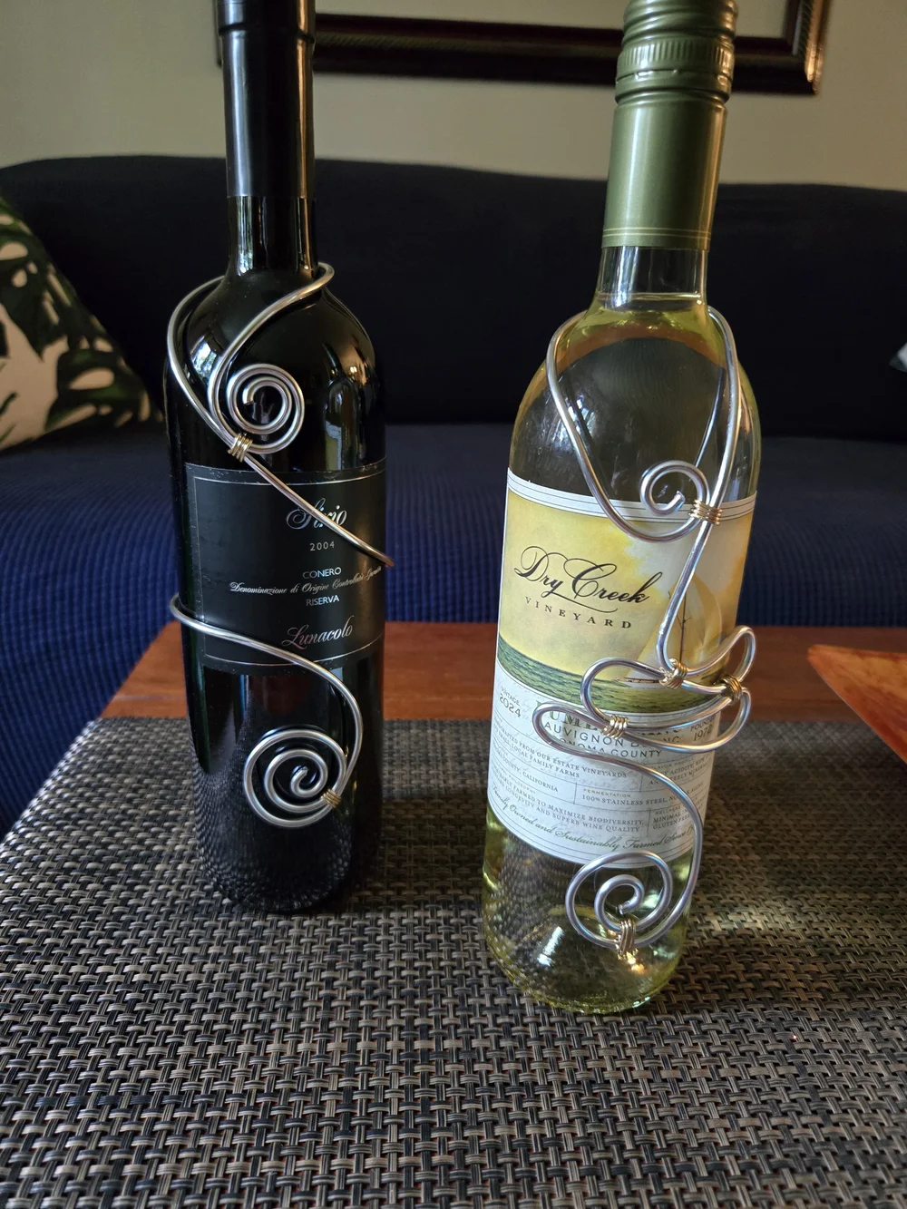 Bottle Bling - Spiral Wine Bottle Hanger with Accents . Various Types Of Wire.